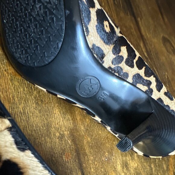 Michael Kors Leopard Print Calf Hair Pointed Toe Stiletto 3” Heels Size 8M - Picture 12 of 12